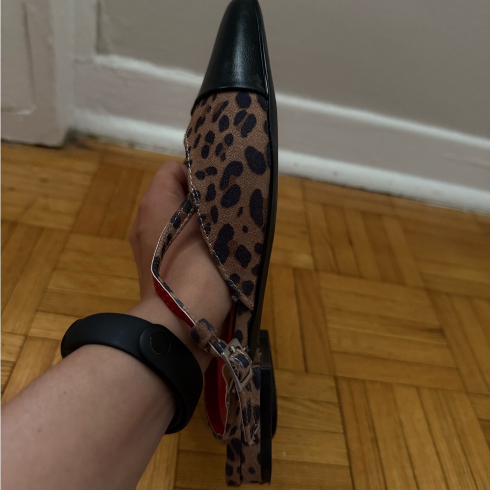 Leopard Flats - Picture 9 of 10